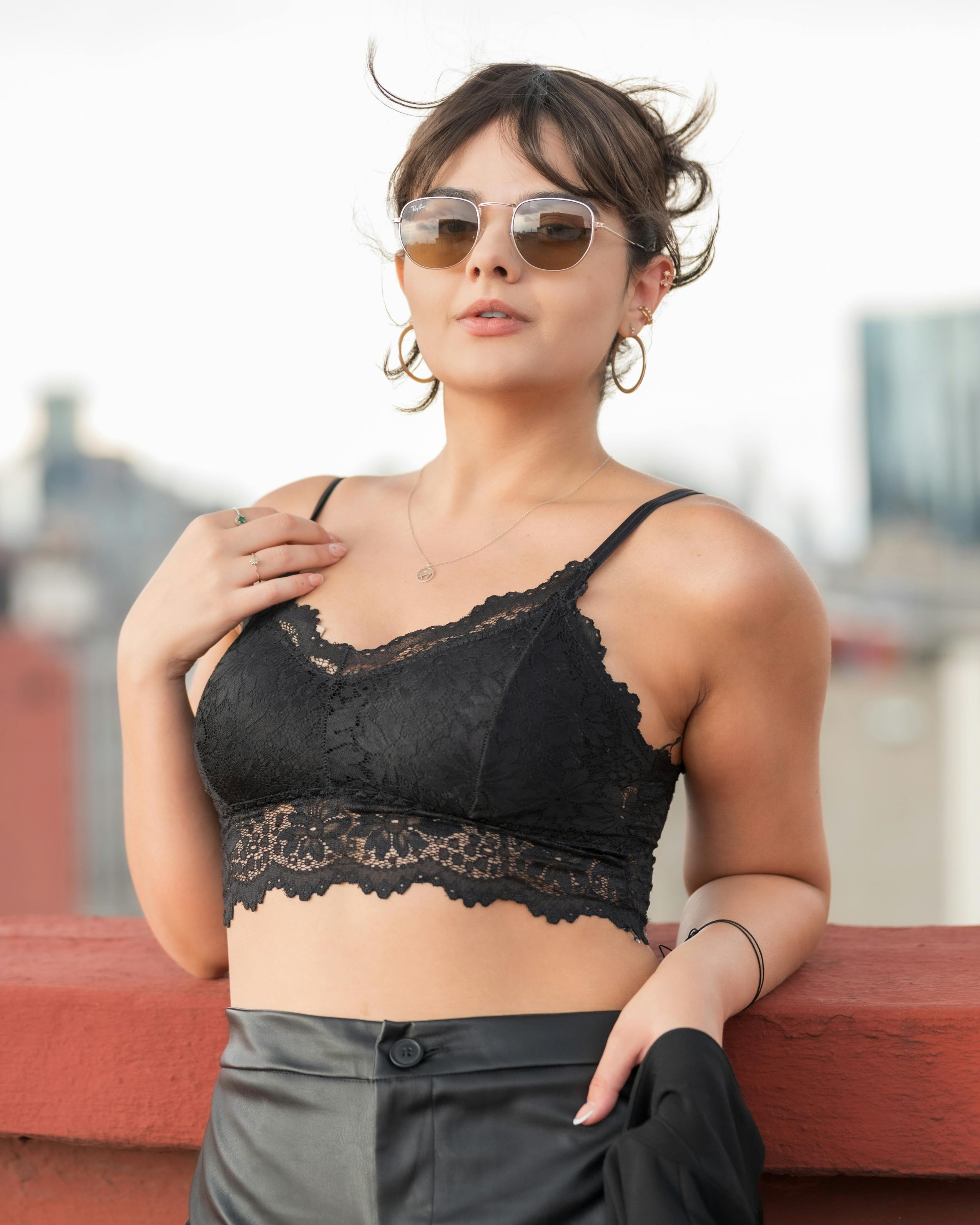 高清短视频资源封面：人物与节奏氛围